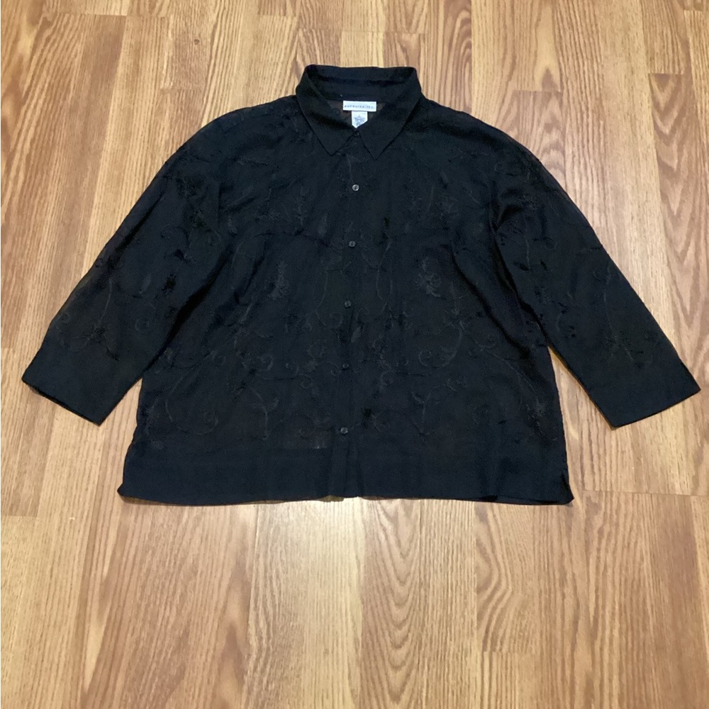 Women’s blouse casual size large brand Pursuits .ltd Color Black long sleeve